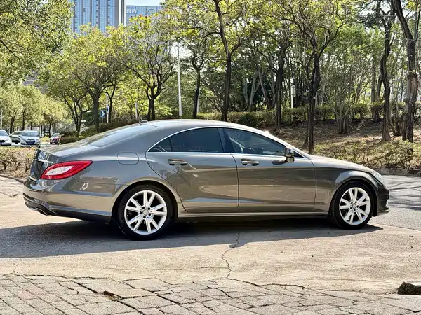Mercedes-Benz CLS 2012