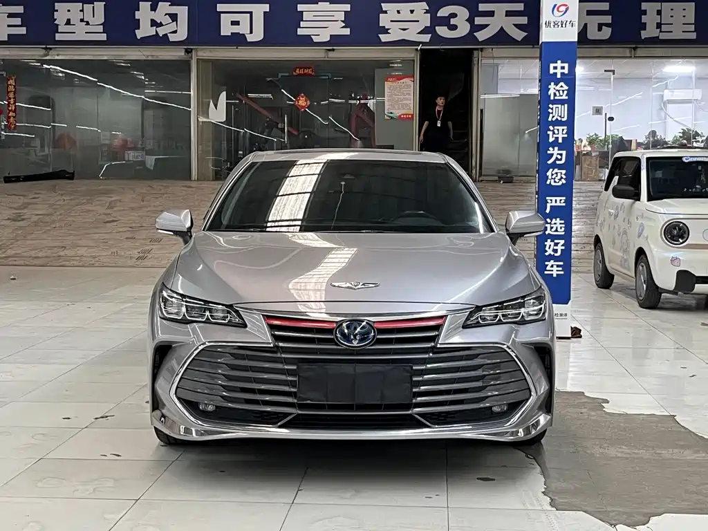 Toyota Avalon 2021 — фото 2