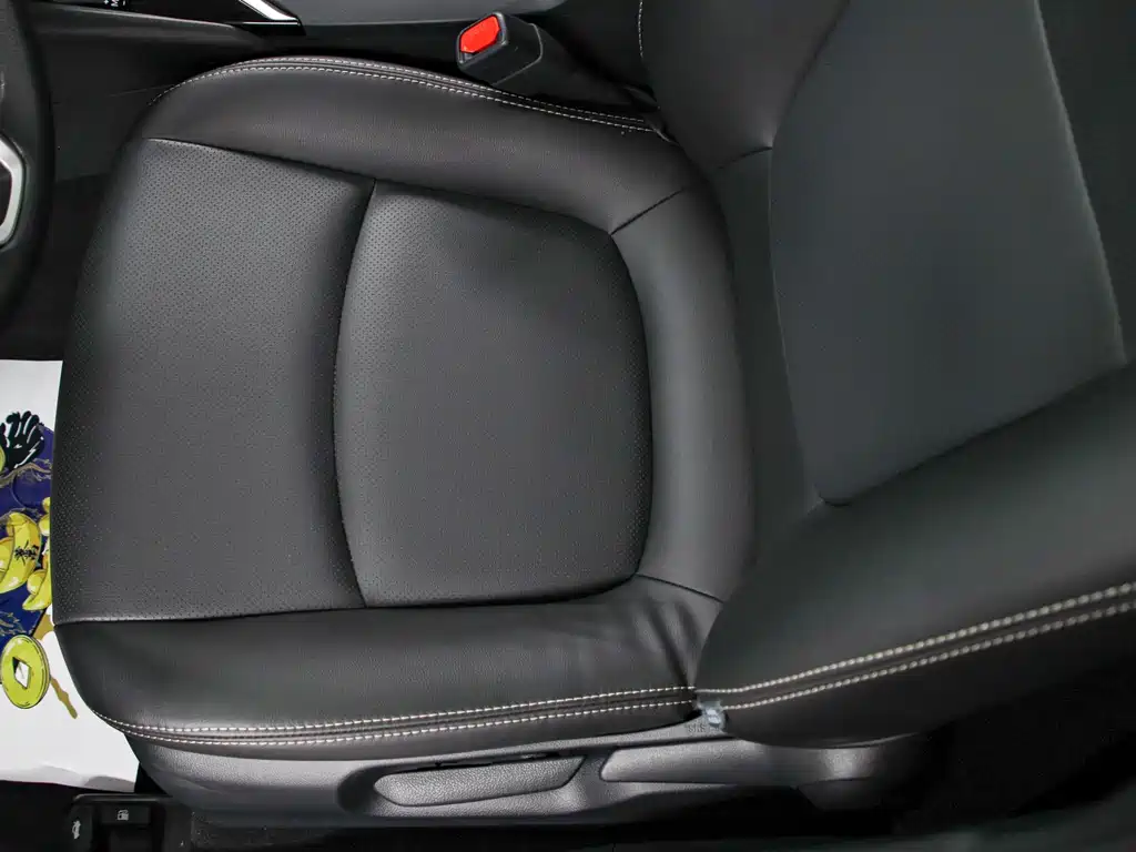 Toyota Corolla 2022 — фото 14