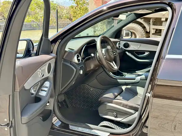 Mercedes-Benz GLC 2022
