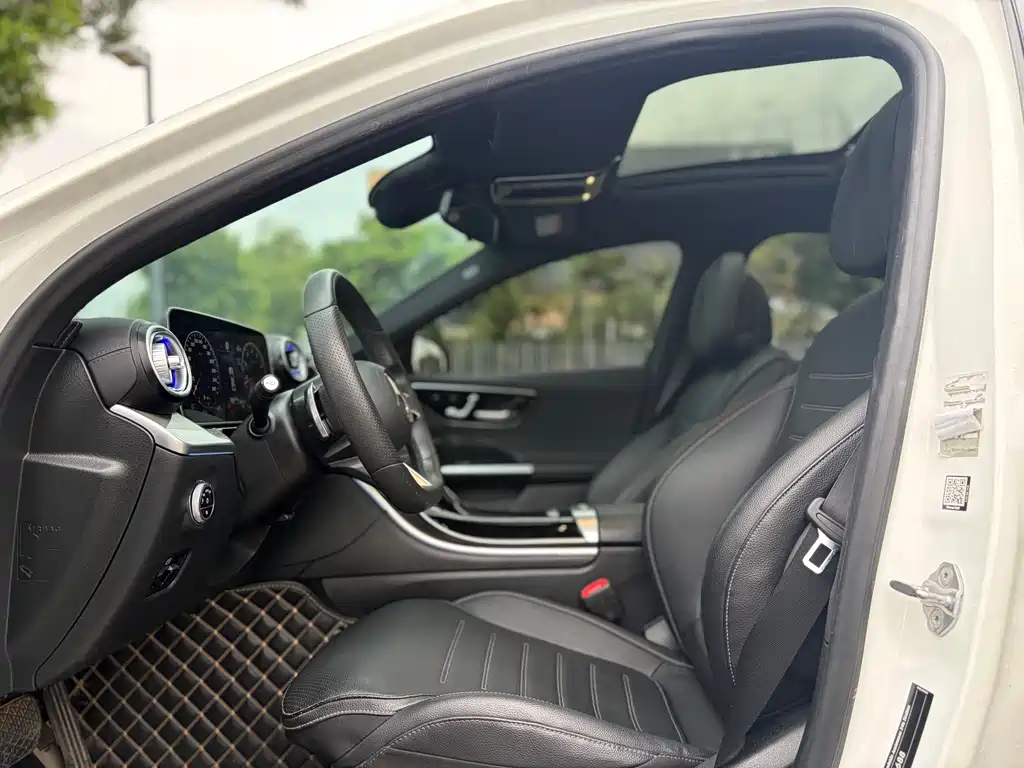 Mercedes-Benz C-Class 2022 — фото 13