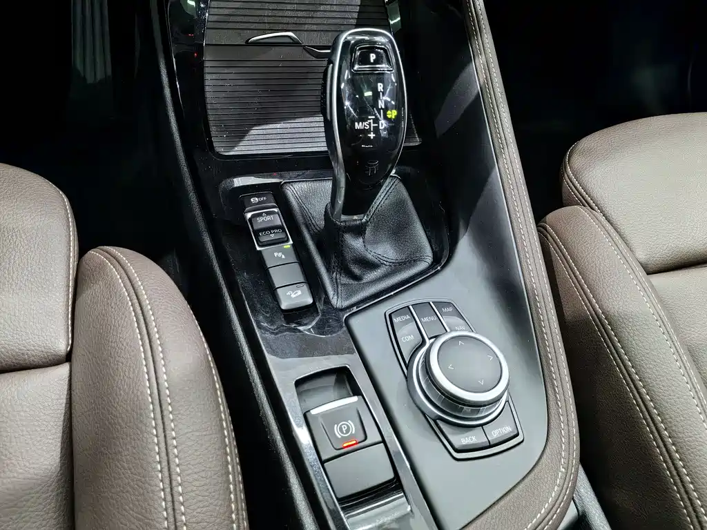 BMW X1 2020 — фото 14
