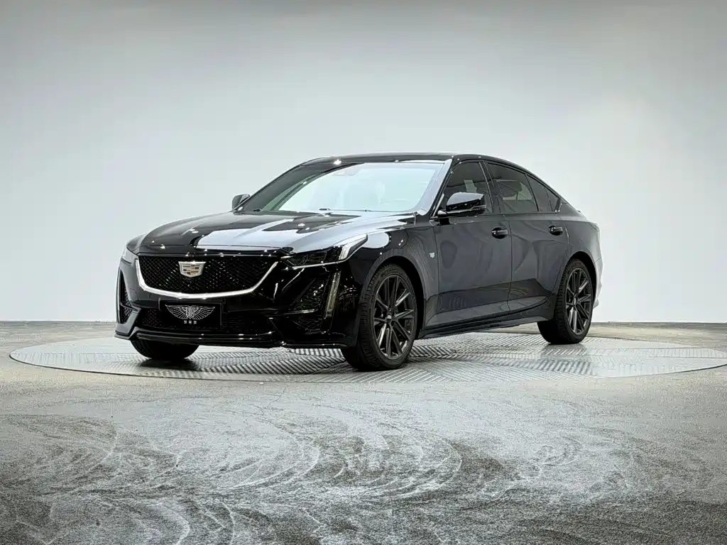 Cadillac CT5 2021 — фото 1