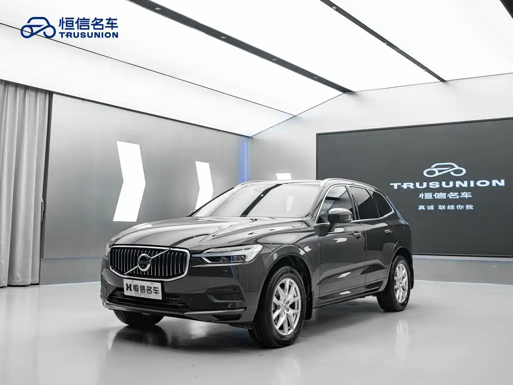 Volvo XC60 2019 — фото 3