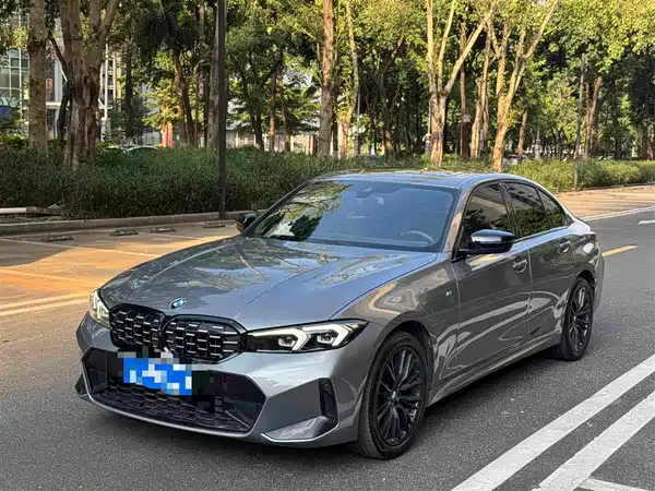 BMW 3 Series 2023