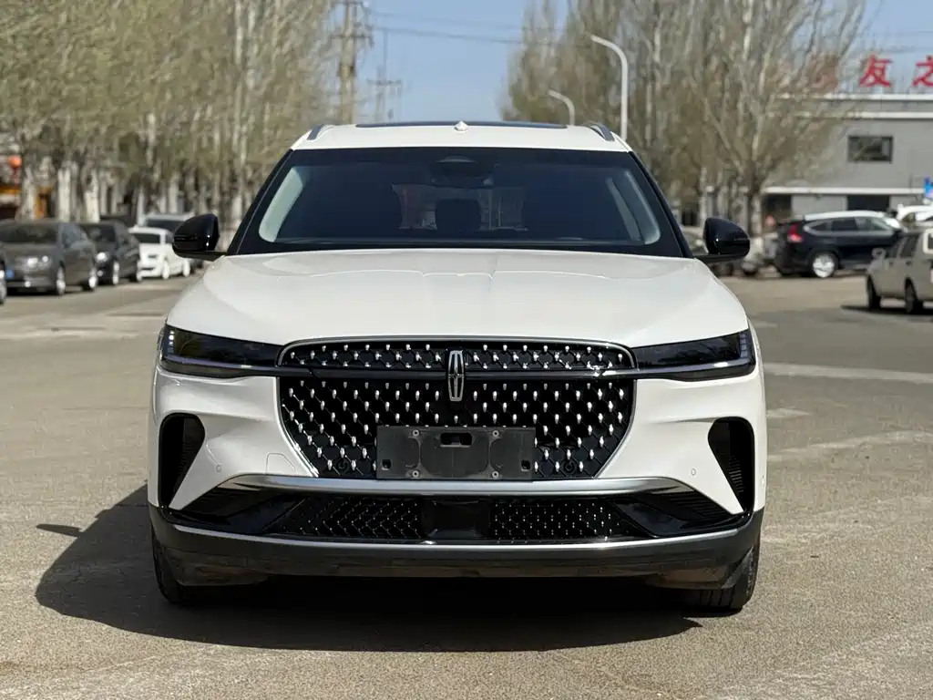 Lincoln Nautilus 2024