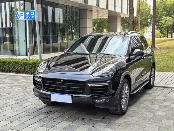 Porsche Cayenne 2015