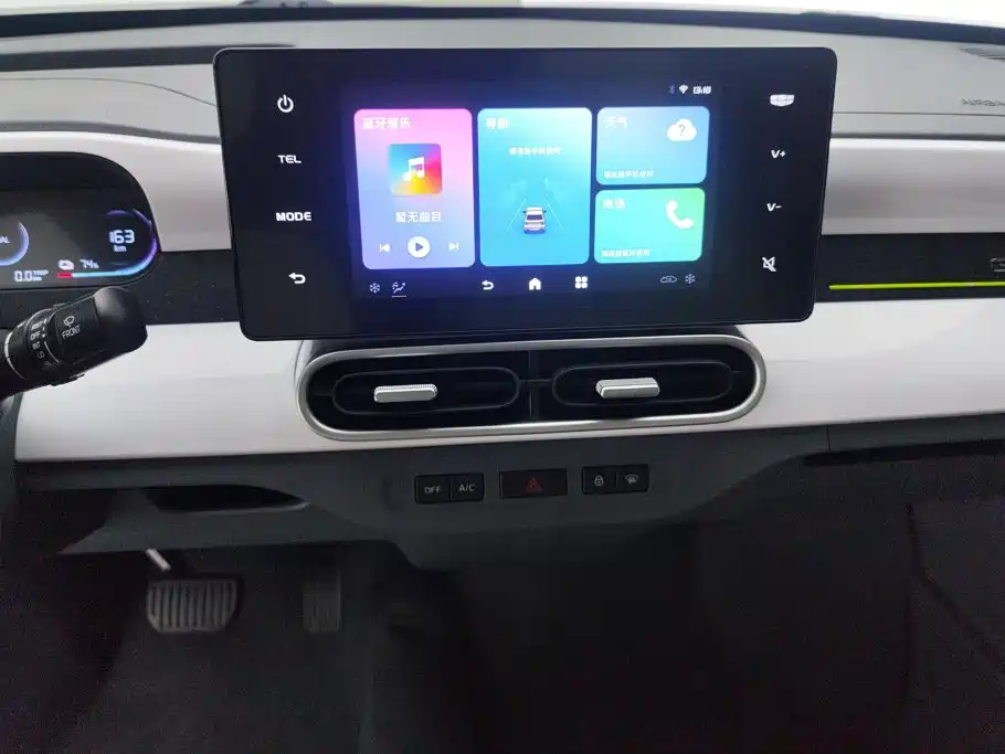 Geely Galaxy Panda 2025 — фото 13
