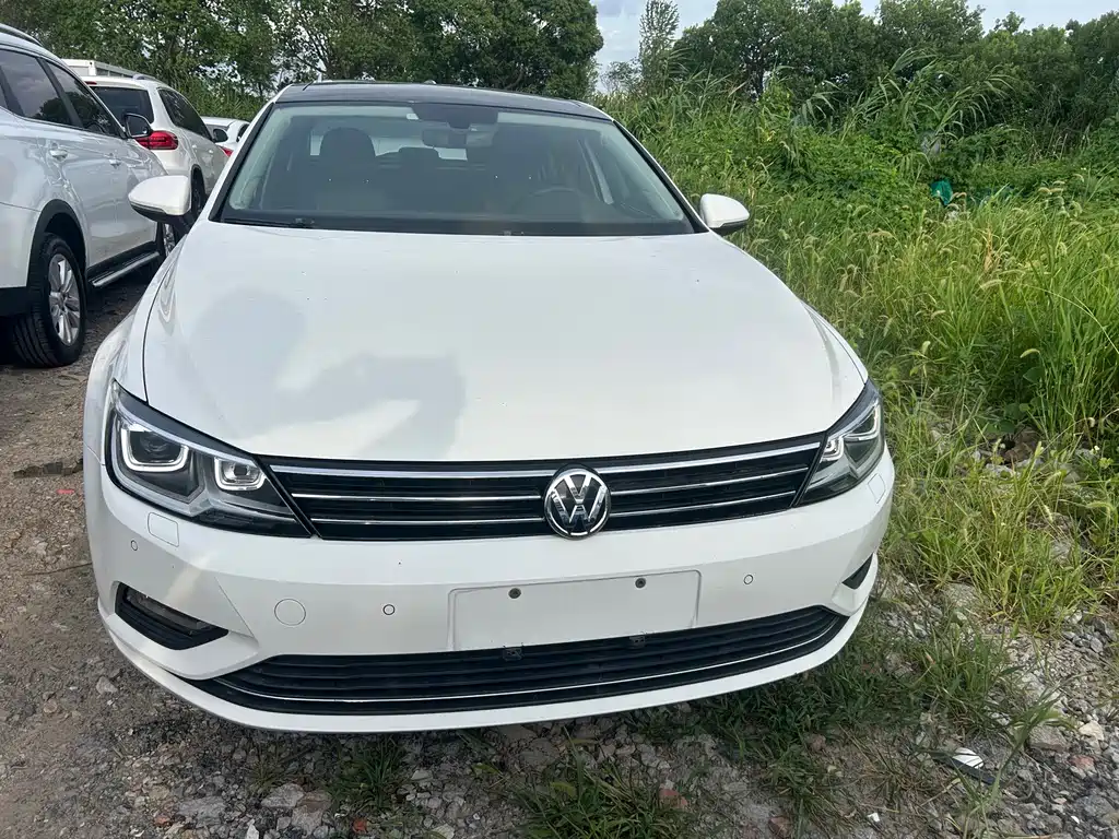 Volkswagen Lamando 2015