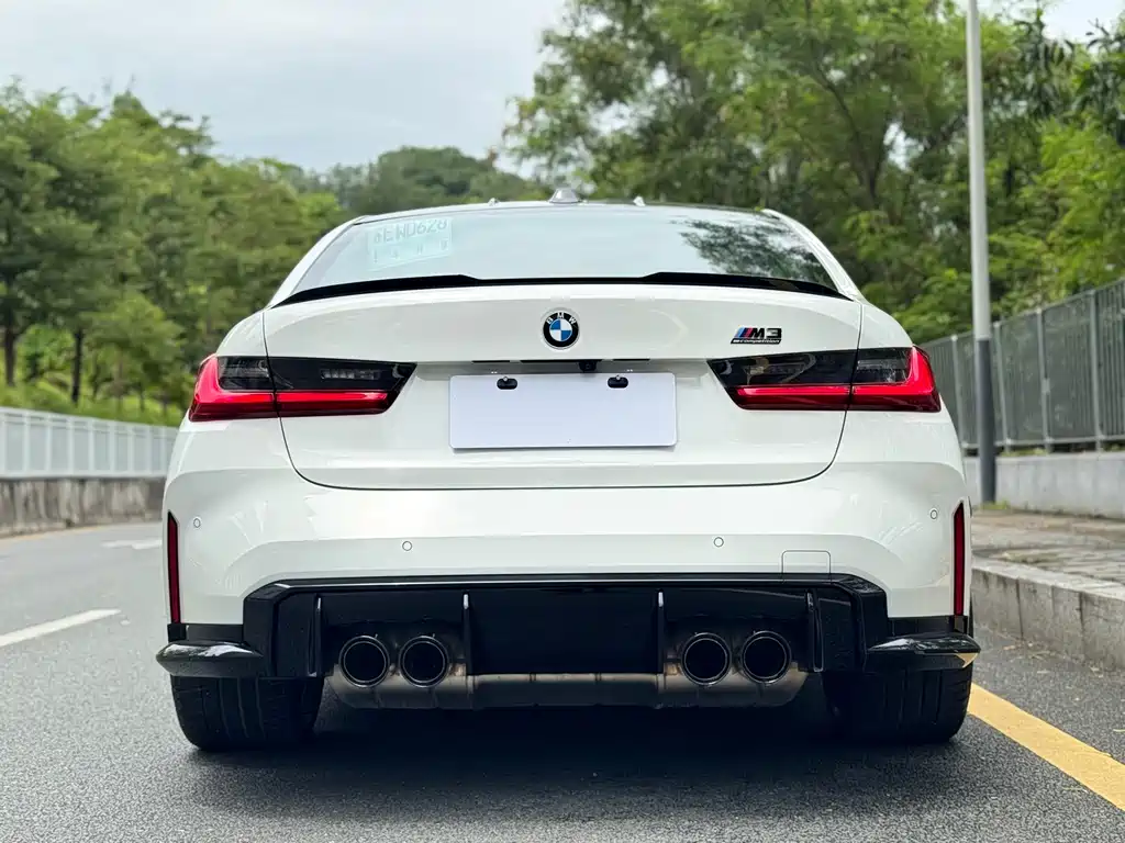 BMW M3 2025 — фото 6