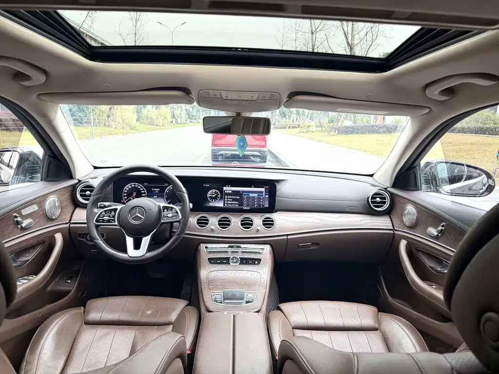 Mercedes-Benz E-Class 2019