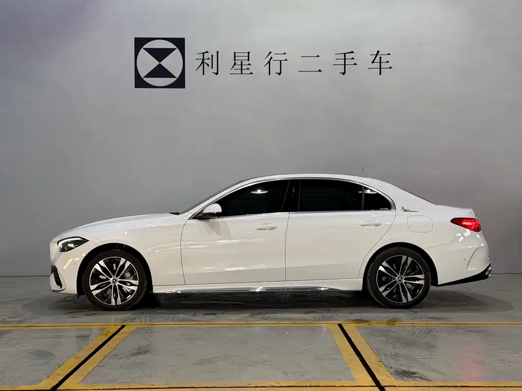 Mercedes-Benz C-Class New Energy 2025 — фото 3