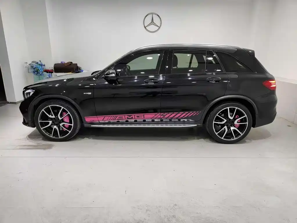 Mercedes-Benz GLC AMG 2018 — фото 2