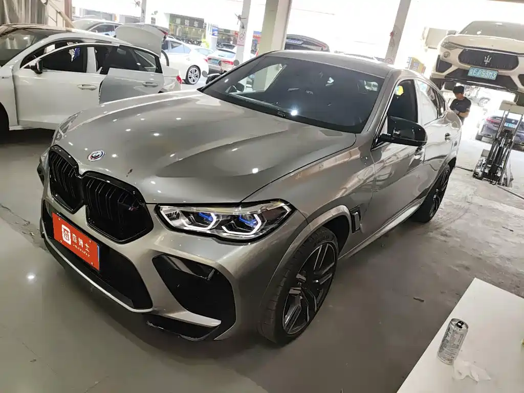 BMW X6 M 2023 — фото 1