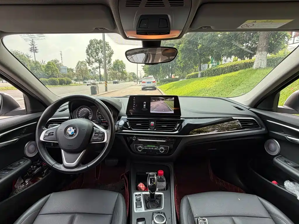 BMW 1 Series 2022 — фото 13