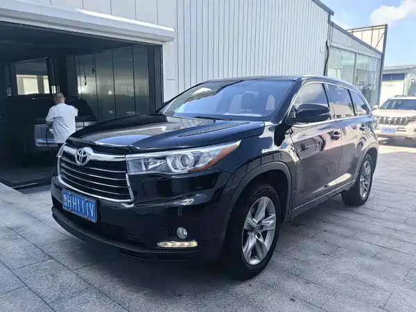 Toyota Highlander 2017