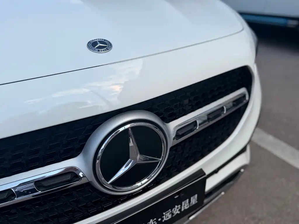 Mercedes-Benz GLA 2021 — фото 24