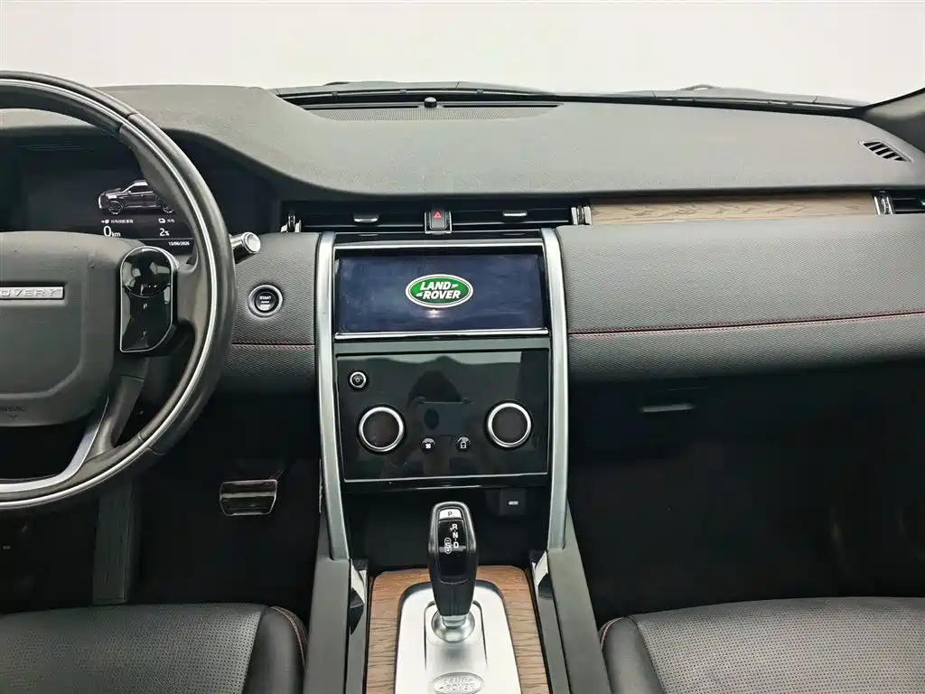 Land Rover Discovery Sport Hybrid 2021 — фото 12