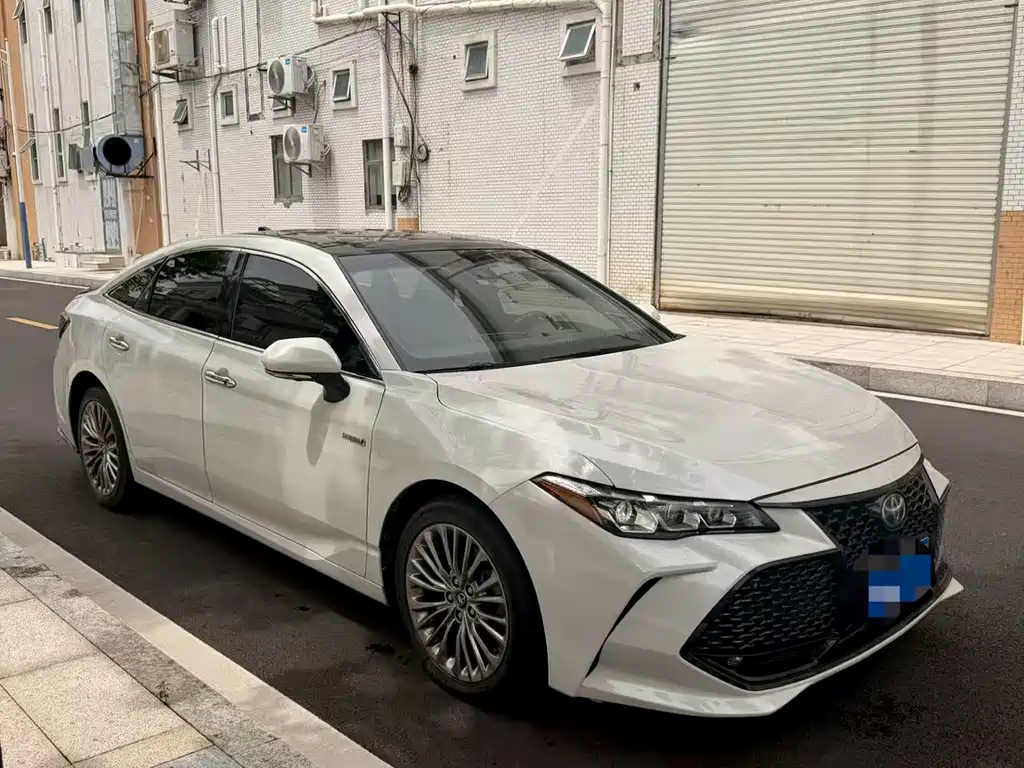 Toyota Avalon 2019 — фото 3