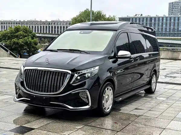 Mercedes-Benz V-Class 2024