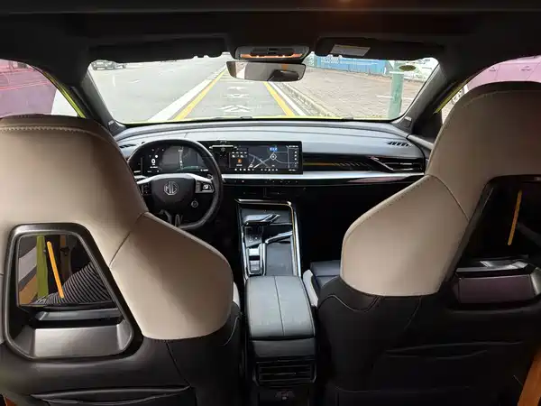 MG MG5 Scorpio 2022