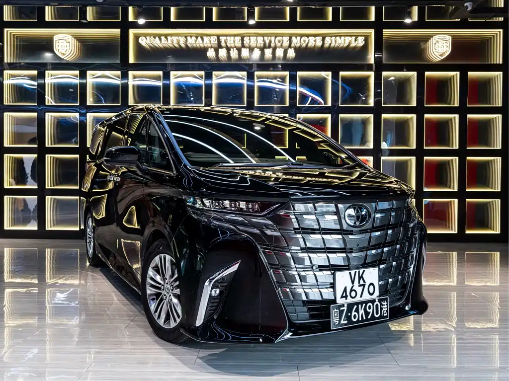 Toyota Alphard 2026 — фото 3