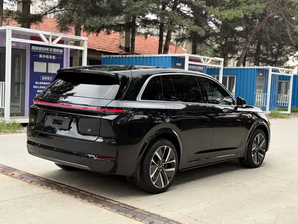 Li Auto L7 2024