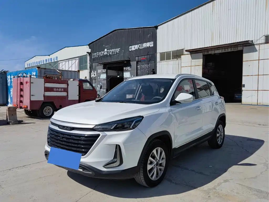 BAIC X3 2019 — фото 1