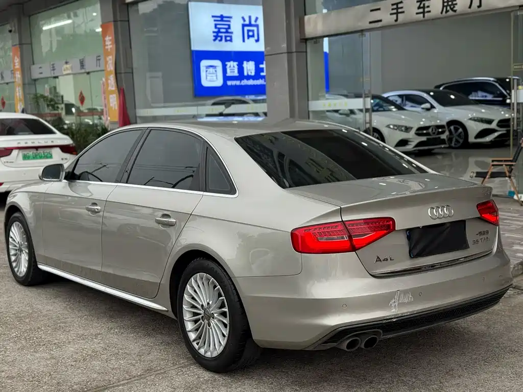 Audi A4L 2016 — фото 7