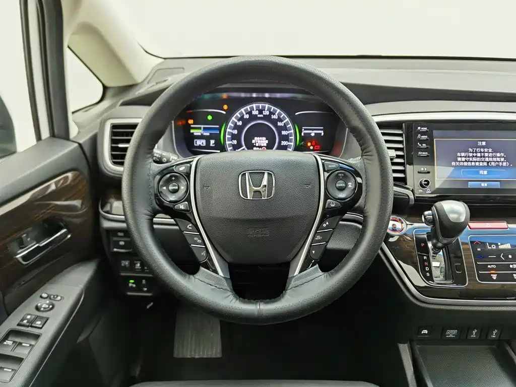 Honda Odyssey 2020 — фото 11