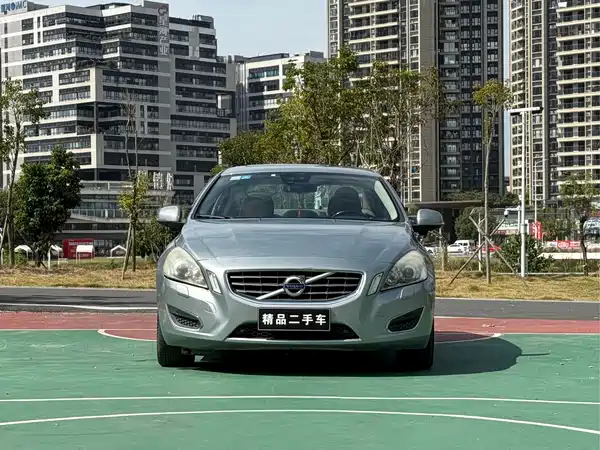 Volvo S60 2012