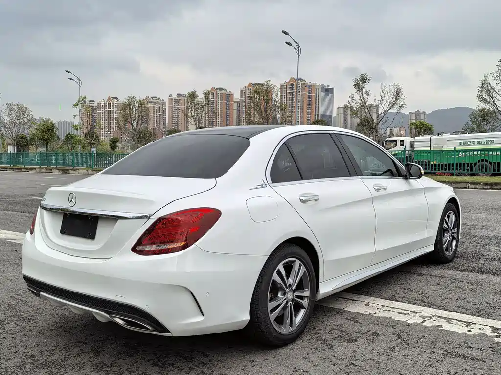 Mercedes-Benz C-Class 2015 — фото 22