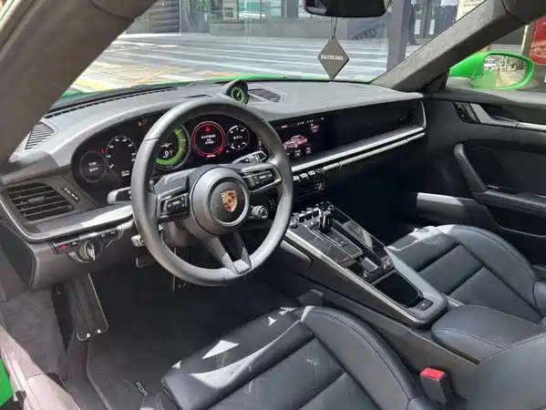 Porsche 911 2022