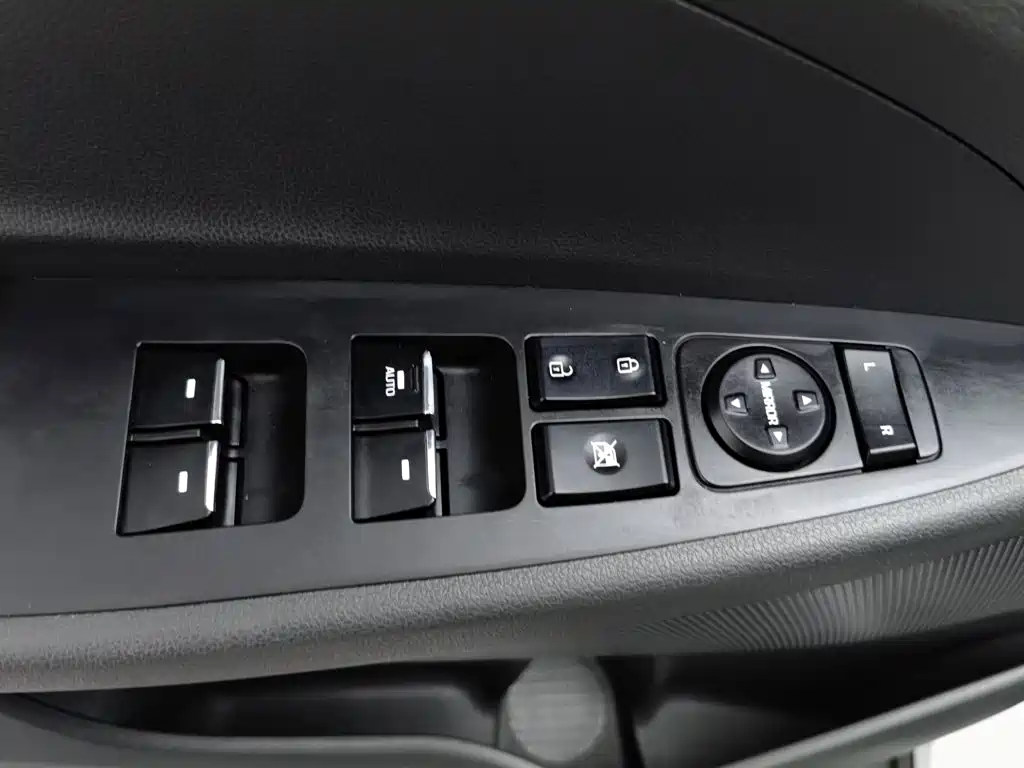 Hyundai Tucson 2018 — фото 9