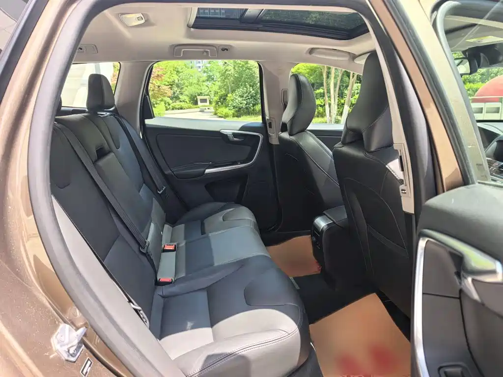 Volvo XC60 2017