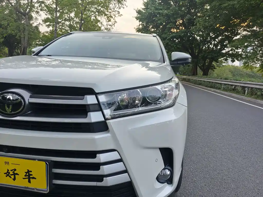 Toyota Highlander 2019 — фото 25