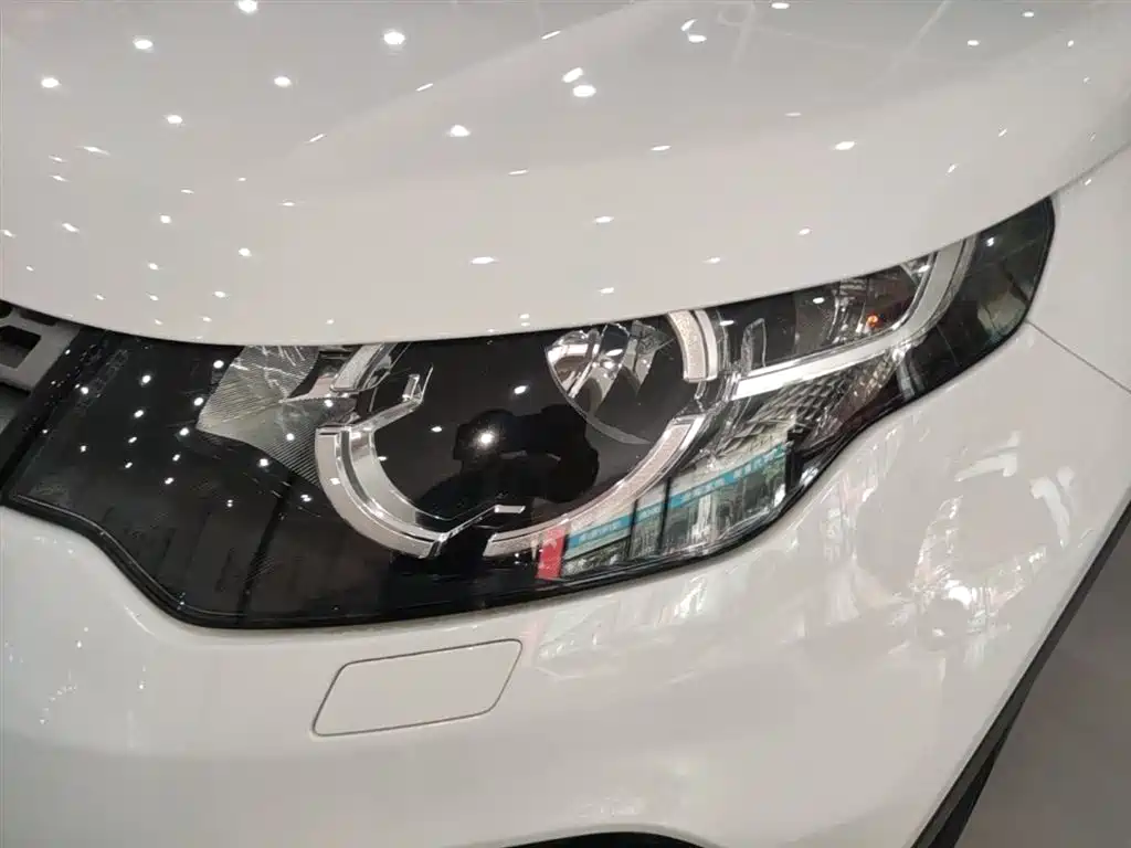 Land Rover Discovery Sport 2018 — фото 24