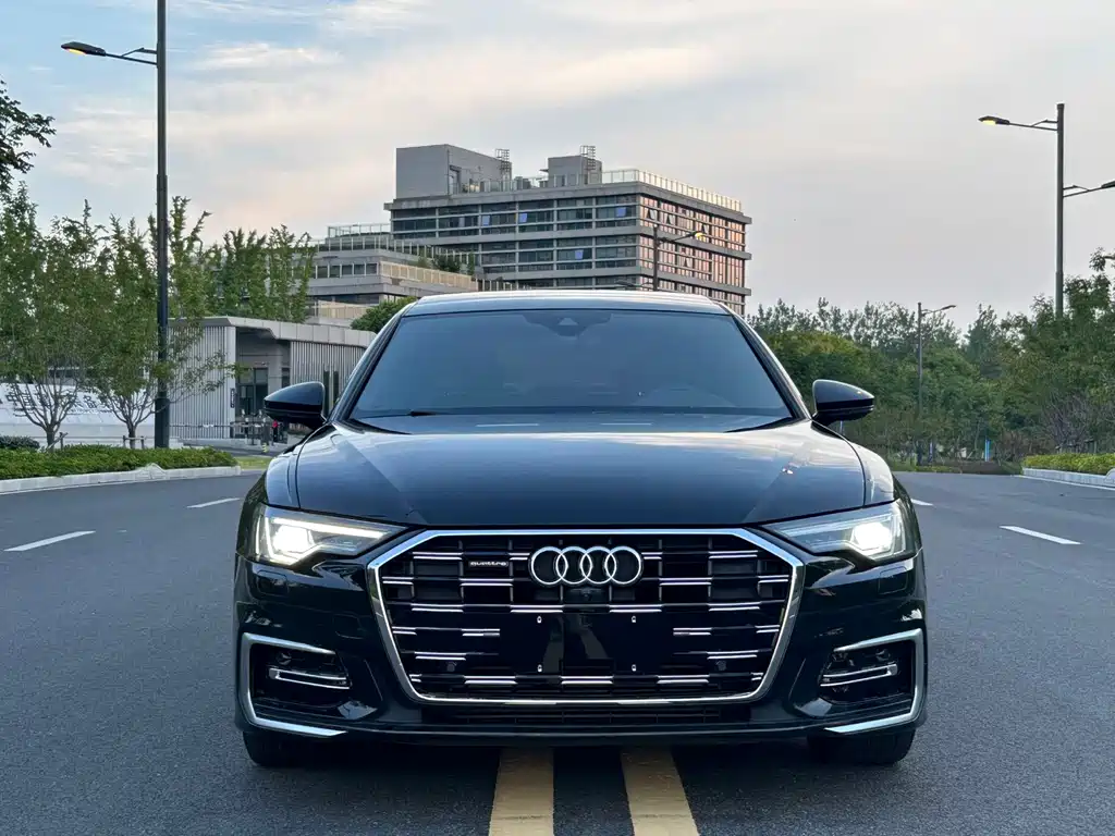 Audi A6L 2021