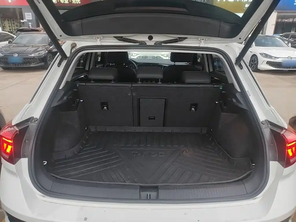 Volkswagen T-Roc 2022 — фото 19