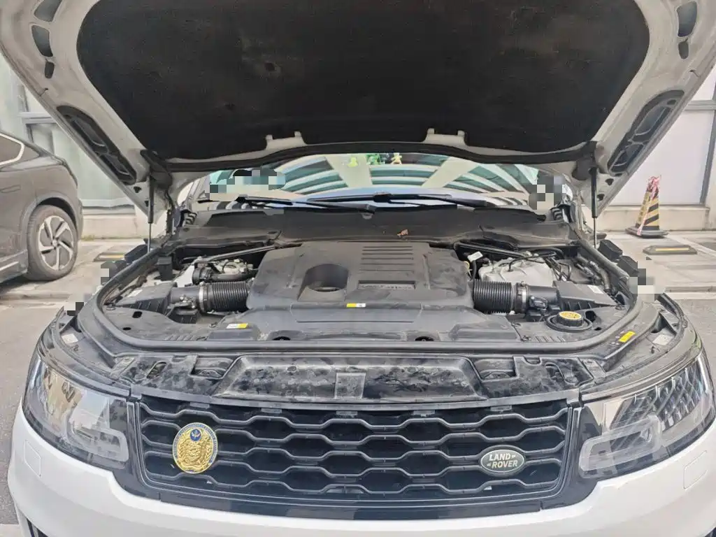 Land Rover Range Rover Sport 2022 — фото 11