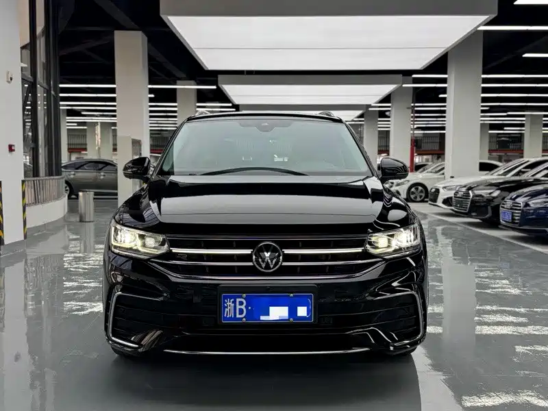 Volkswagen Tiguan L 2022