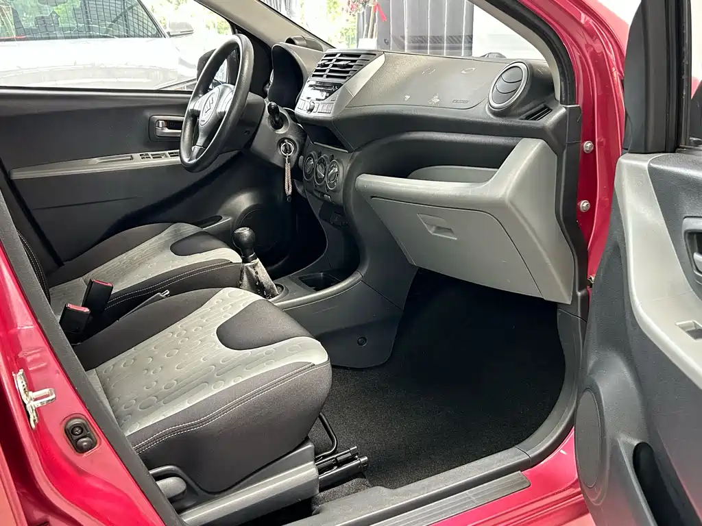 Suzuki Alto 2016 — фото 24