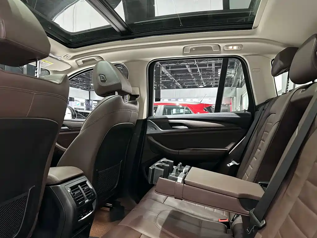 BMW X3 2020 — фото 16