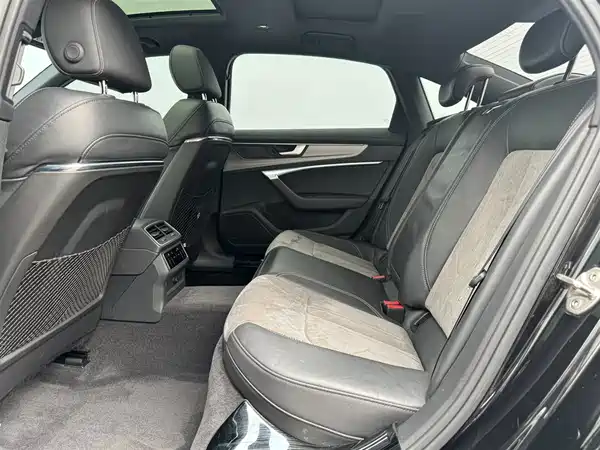 Audi A6L 2021