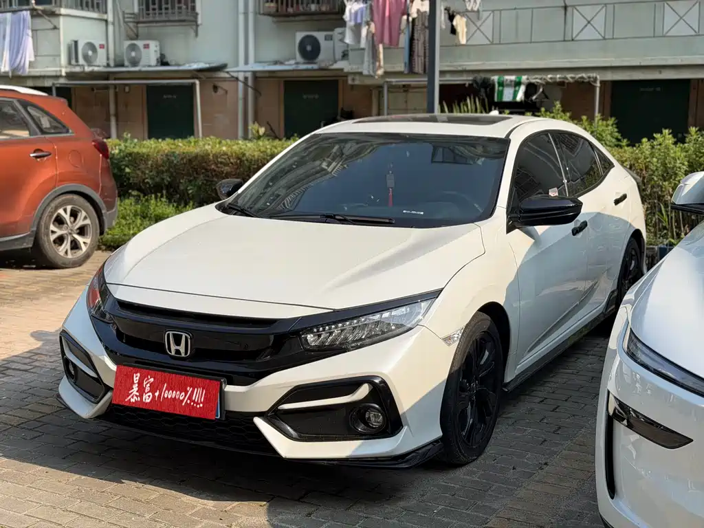 Honda Civic 2022 — фото 1