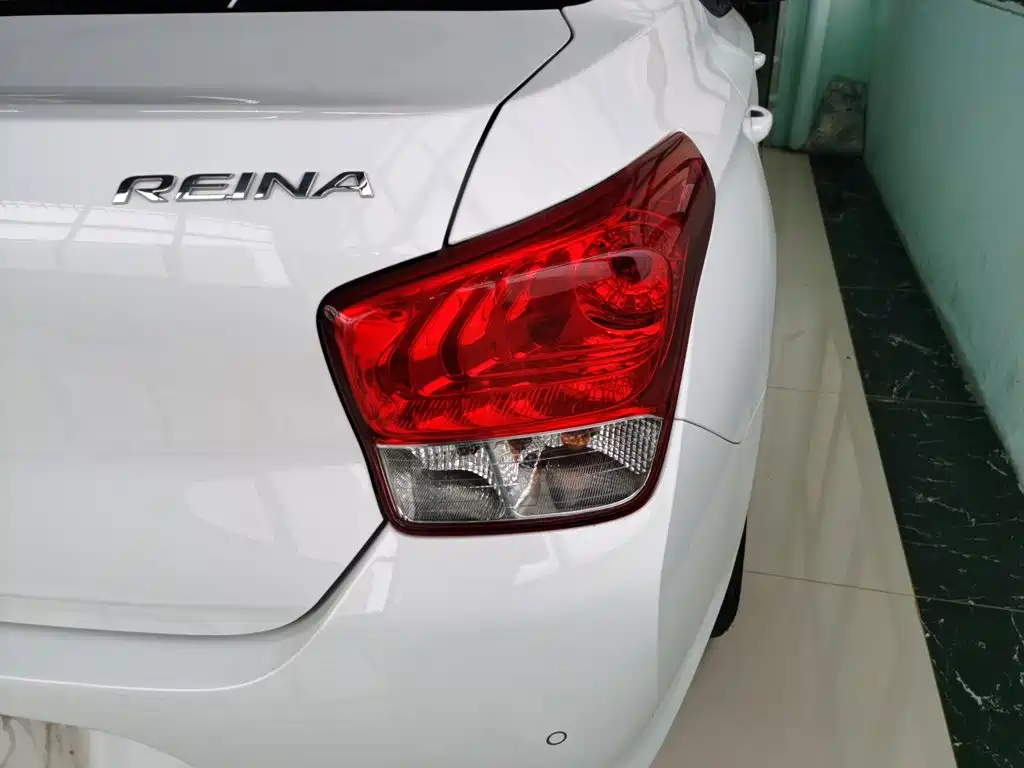 Hyundai Verna 2018 — фото 24