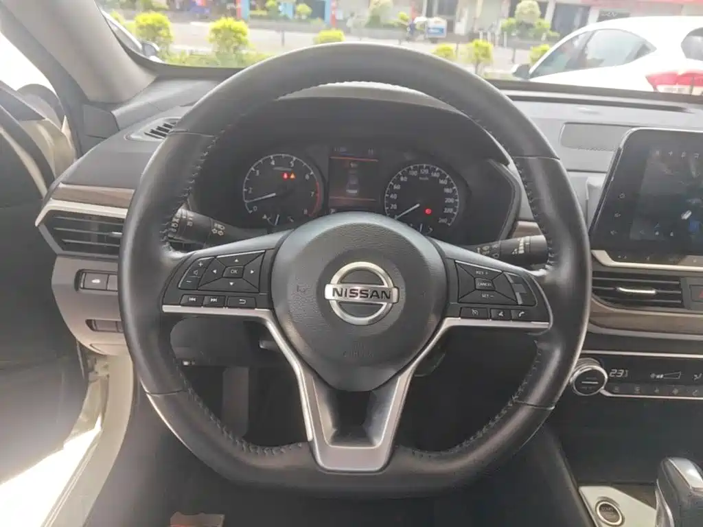 Nissan Teana 2021 — фото 11