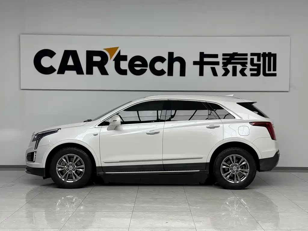 Cadillac XT5 2020 — фото 6