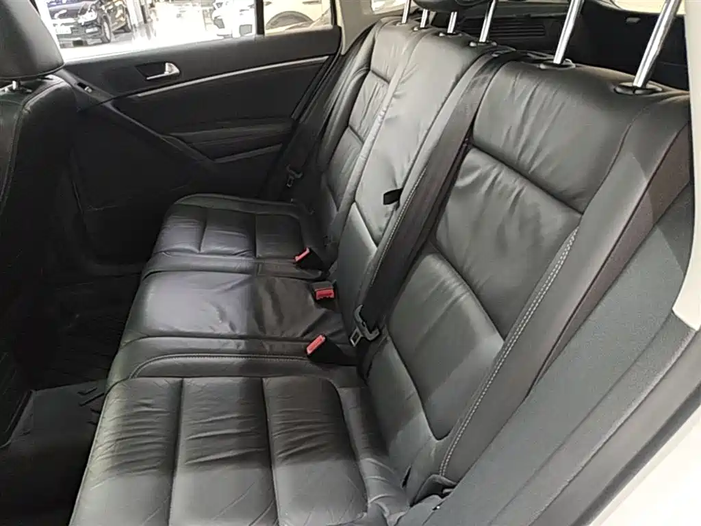 Volkswagen Tiguan 2017 — фото 17