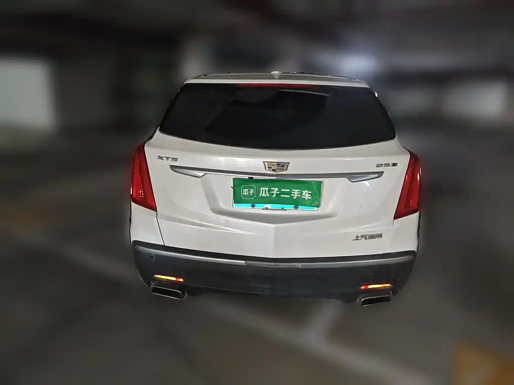 Cadillac XT5 2018 — фото 3